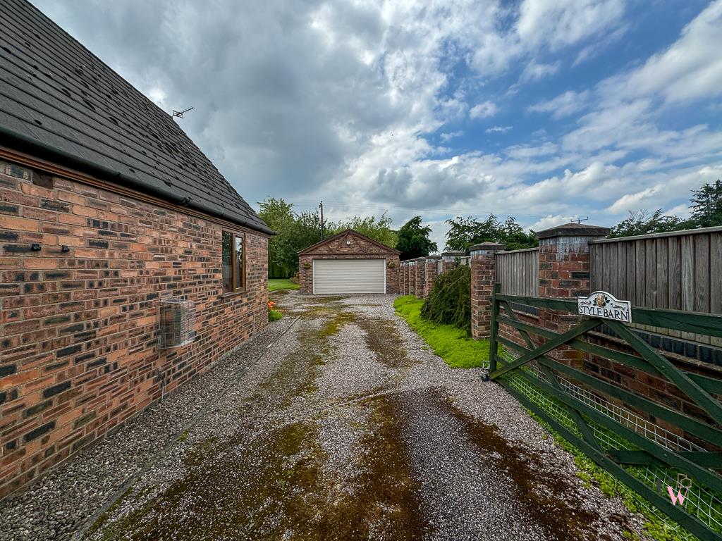 Swanlow Lane, Darnhall, Winsford CW Estate Agents